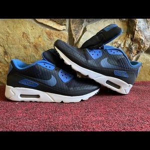 Air Max 90 Ultra